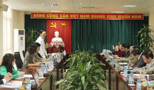 Giúp đồng bào dân tộc thiểu số vay vốn ưu đãi